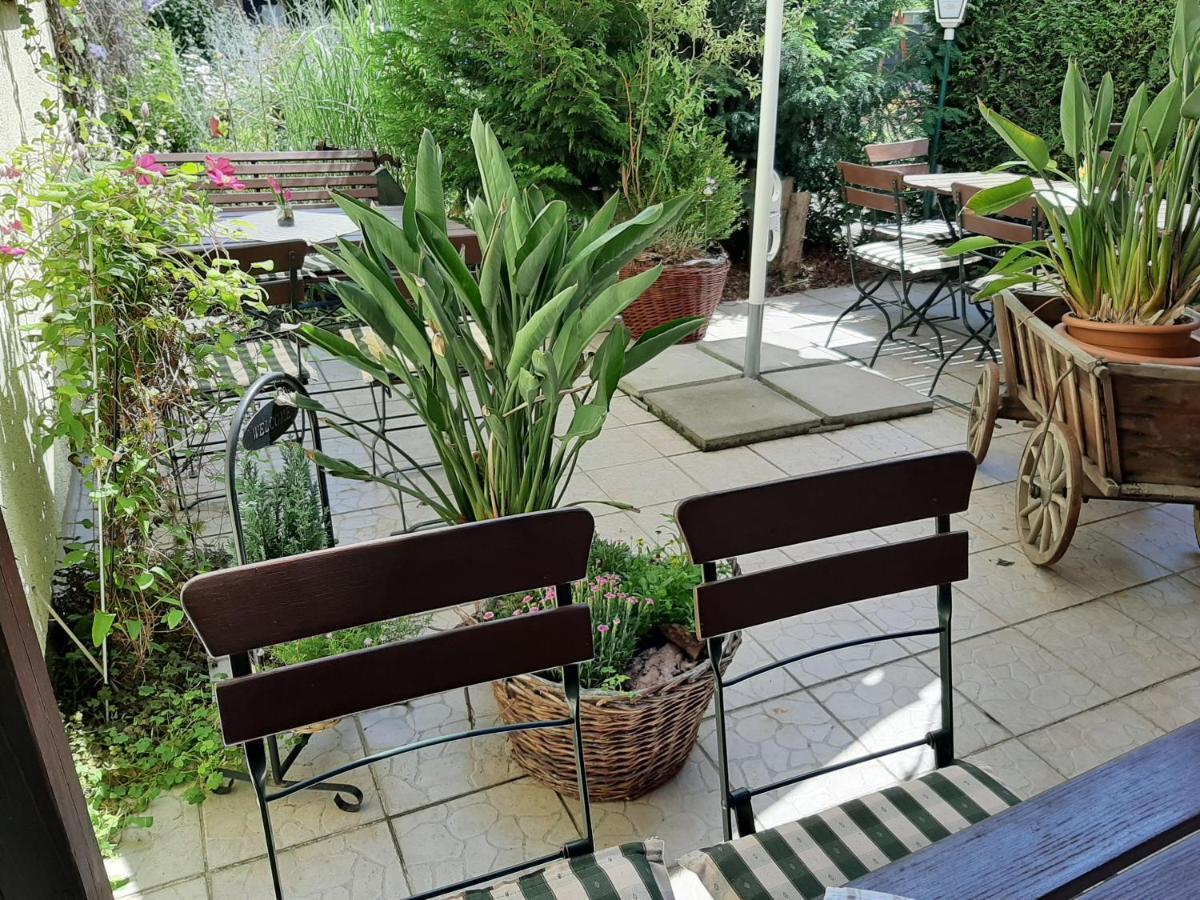 Gasthof & Pension Zum Saalestrand Bad Durrenberg Exterior photo